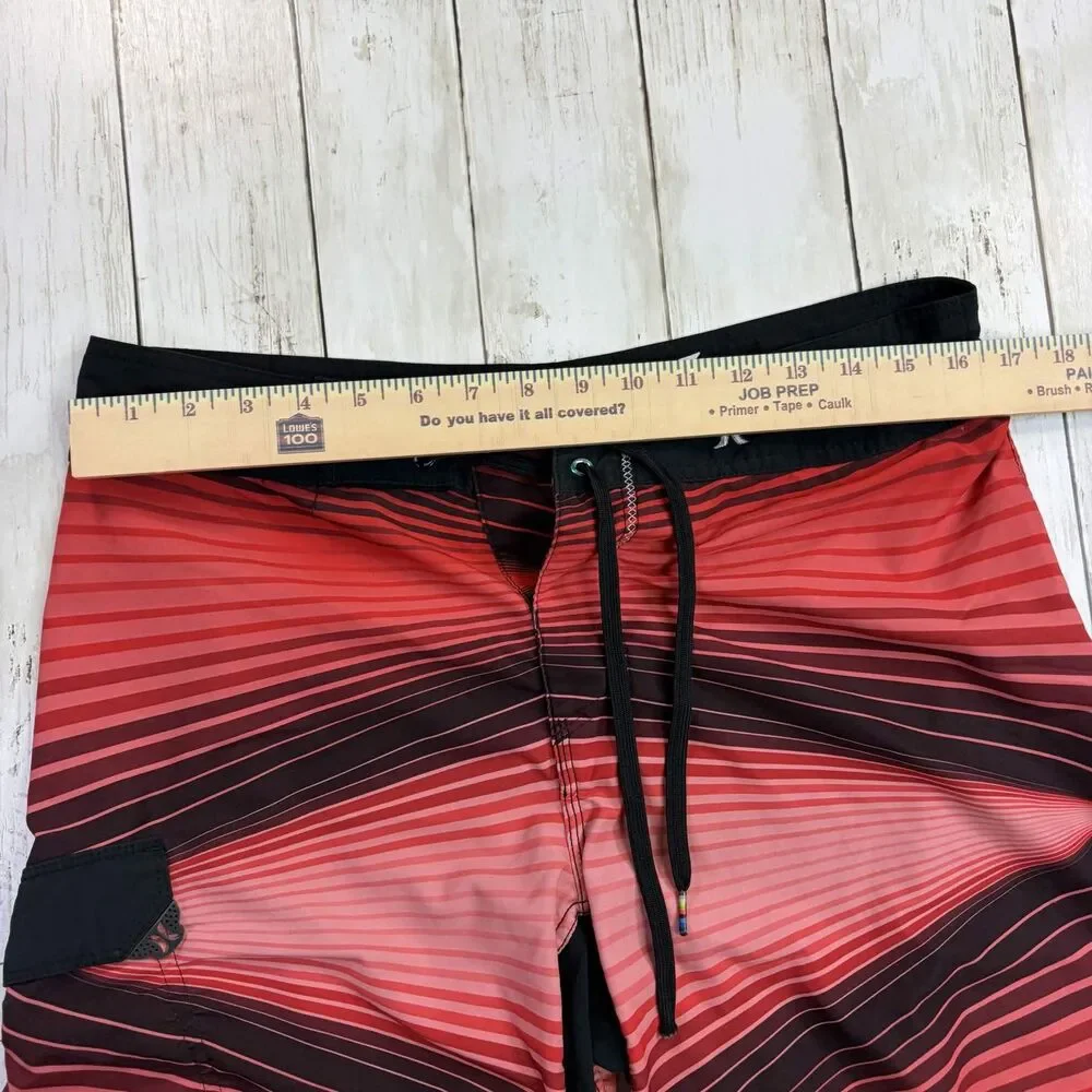 Y2K Hurley Mens Phantom Board Shorts Size Medium Swim Trunks Red Black Striped